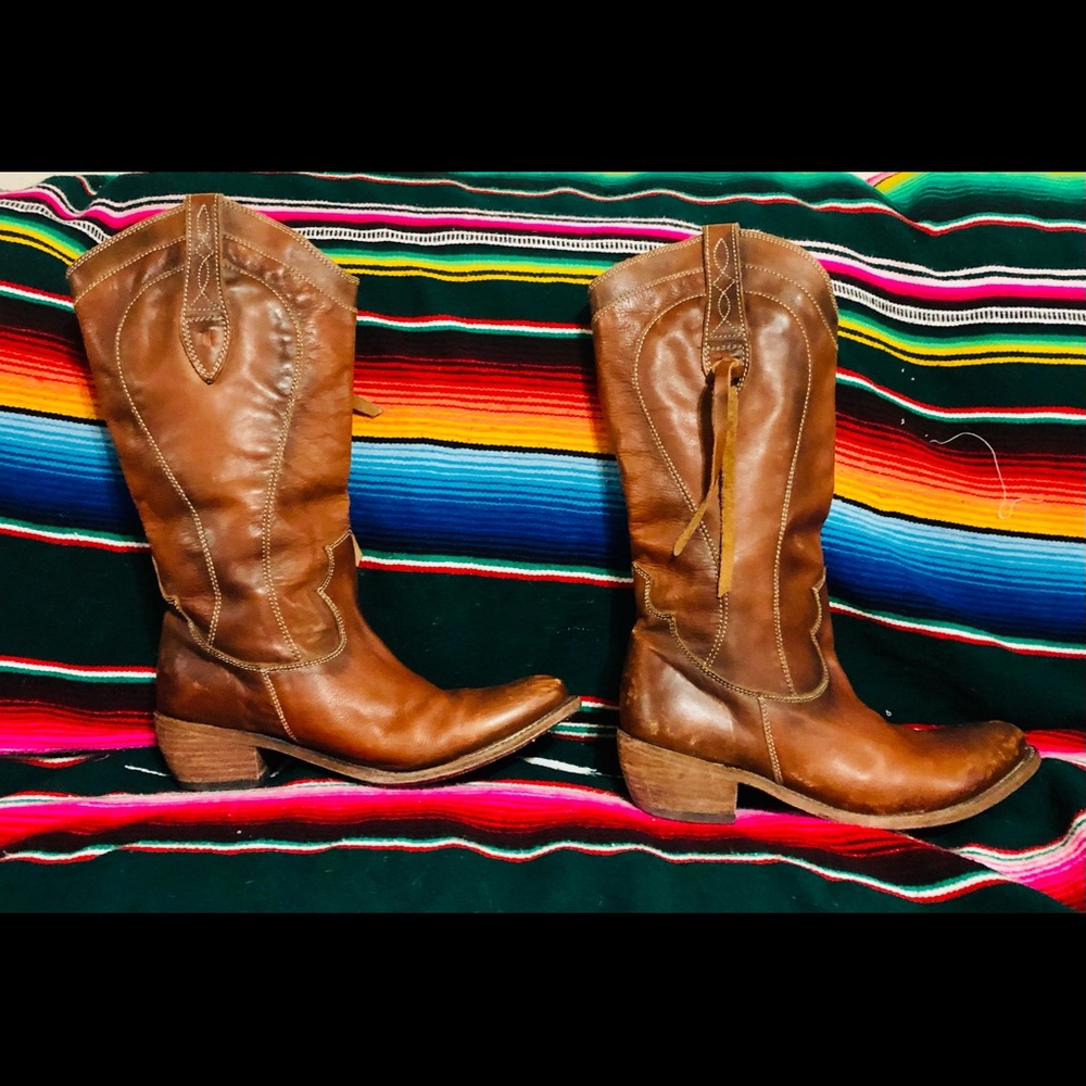 Size 11 Liberty Black Distressed Tall Boots